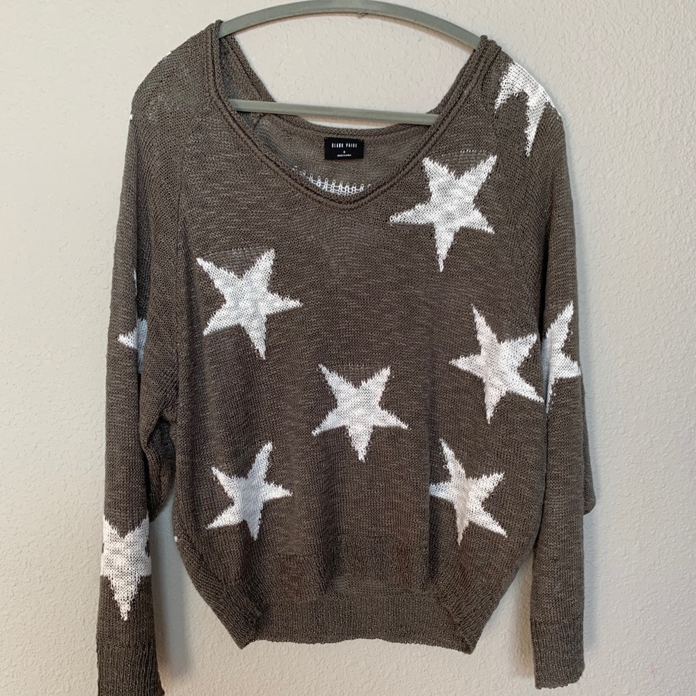 Star Sweater - Picture 2 of 4
